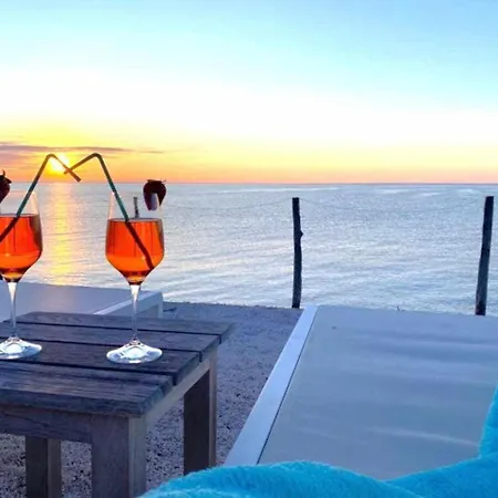 Azurella Il Paradiso E Qui Villa